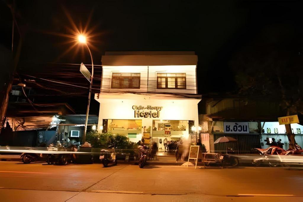 Oldie And Sleepy Hostel Udon Thani Exterior photo